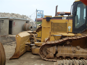 Bulldozer CAT D6M Usado y Duradero, Ideal para Trabajos de Minería y Construcción - Product Image 4