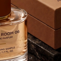 Boîte à parfum rigide de luxe personnalisée en chocolat, deux pièces, avec couvercle amovible, doublure en éponge réutilisable, boîte cadeau haut de gamme