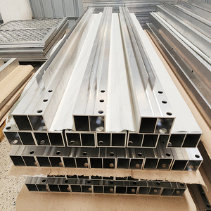 Proveedor mayorista de China Helicóptero de aluminio Marco DE SEGURIDAD Delantal Perfil de extrusión de valla - Product Image 2