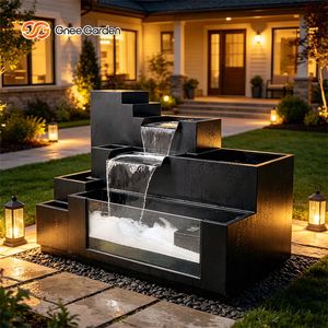 Fontaine d'eau de jardin en acier avec cascade à plusieurs niveaux et jardinières - Product Image 1