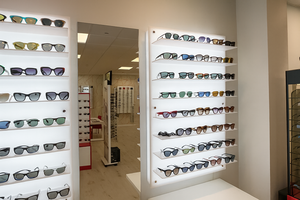 Étagère murale en acrylique avec éclairage LED pour lunettes de soleil, nouveau <span class=keywords><strong>design</strong></span> - Product Image 4