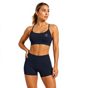 Conjunto deportivo de 2 piezas para mujer, sujetador deportivo con espalda cruzada y pantalones cortos de cintura alta, ropa deportiva para yoga, gimnasio y fitness. - Product Image 1