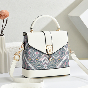 MC Minissimi Bolsos de Mujer, Bolso de Mano de PU Resistente al Agua, Ligero y Portátil para Exteriores - Product Image 2