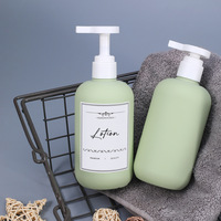 Listo Stock 200ml 300ml 500ml Flip Top Pump HDPE Botella de loción de plástico Adecuado para desinfectante de manos Champú Embalaje