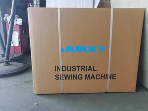 จักรเย็บผ้าโพสต์เบดล็อคสติทช์ รุ่น JUKKY 810 เหมาะสำหรับเย็บผลิตภัณฑ์หนัง เช่น กระเป๋าและรองเท้า เครื่องจักรอุตสาหกรรม - Product Image 4