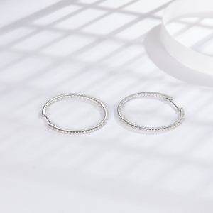 Aros Redondos de Silicona con Moissanita de Alta Calidad, Forma de Cara, Unisex - Product Image 5