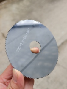 <span class=keywords><strong>Lame</strong></span> de scie circulaire en carbure cémenté de qualité supérieure avec revêtement PVD pour la découpe du béton et du métal, disponible en OEM - Product Image 4