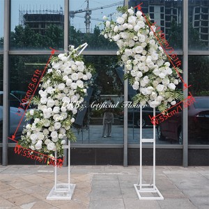 Fondo de Flores Artificiales de Seda Blancas y Verdes, Estilo Fresco y Personalizado, para Decoración de Escenarios de Boda al Aire Libre en Iglesias - Product Image 2
