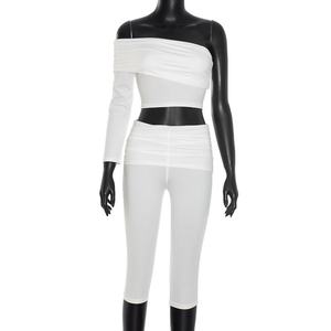 Viviblook C25ST231 New Autumn Sports Slim Fit Slash Shoulder Single Sleeved <b>Top</b> Cropped Pants Set Casual Set for <b>Women</b> - Product Image 2
