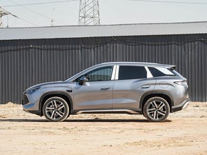 รถยนต์ BYD Song L DM-i Plug-in Hybrid SUV สีเทา รถครอบครัวรุ่นใหม่สำหรับในเมือง มีรถพร้อมส่ง - Product Image 3