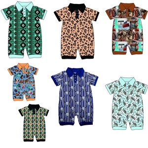 Combinaison Bébé Fille Personnalisable avec Logo, Manches Courtes, Boutons au Col, Imprimée, à Pressions, en Coton Bio, pour l'Été - Product Image 1