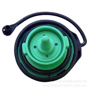 Bouchon de réservoir de carburant Volkswagen 5QD201553 3C8201550E 5C0201550T 8K0201220N Noir Polyoxyméthylène Compatible avec les voitures - Product Image 3