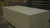 Tablero de Aglomerado Revestido de Melamina a Medida para Fabricación de Muebles y Mobiliario Interior