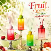 Diffuseur de parfum en verre dégradé de la série Fruits pour application commerciale, avec bâtonnets en fibre assortis, parfum personnalisé pour projets hôteliers