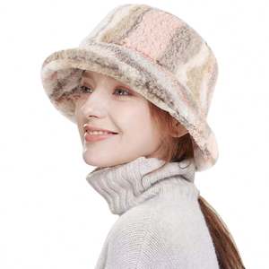 Chapeaux en fourrure épais pour femmes, style pêcheur, printemps/été, avec broderie 3D, décontractés pour le voyage, vente en gros - Product Image 2