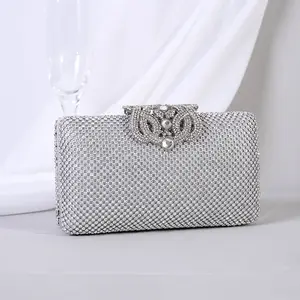 The Latest Design Wholesale Luxury Silver Sparkling Party Clutch Evening Bag