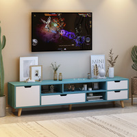 Meuble TV et table basse scandinaves modernes, combinaison au design simple et compact pour la maison et l'appartement, fabriqués en panneaux de bois.