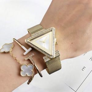 Reloj cronógrafo de cuarzo con banda de acero inoxidable y aleación de dibujos animados para mujer - Product Image 6