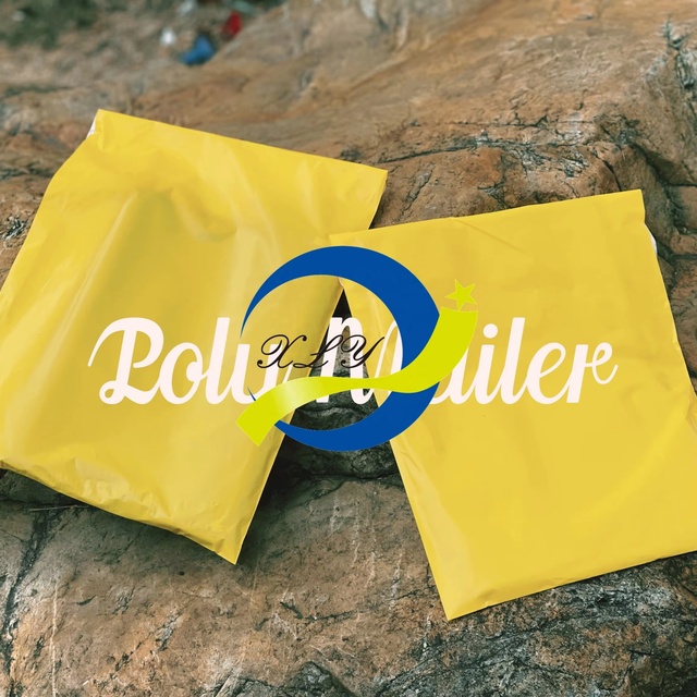Wholesale Beautiful Poly Mailer Bags Yellow Shipping Bag Lightweight Packaging for Online Shopping 17*30CM