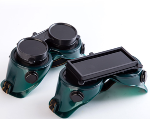 <span class=keywords><strong>Gafas</strong></span> <span class=keywords><strong>de</strong></span> soldadura <span class=keywords><strong>de</strong></span> doble tapa con lentes <span class=keywords><strong>de</strong></span> vidrio resistentes a impactos <span class=keywords><strong>Gafas</strong></span> protectoras <span class=keywords><strong>de</strong></span> <span class=keywords><strong>seguridad</strong></span> a prueba <span class=keywords><strong>de</strong></span> viento Protección ocular - Product Image 6