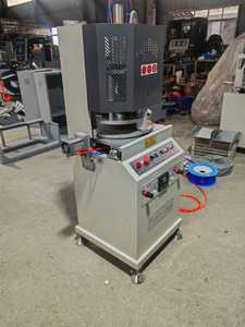 Machine à souder à tête unique pour portes et fenêtres en PVC, machine à souder à tête unique à tout angle - Product Image 2