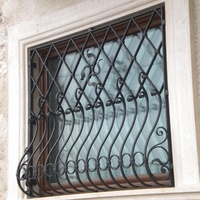 Grille de fenêtre en fonte artistique, design fixe, antivol, en fer forgé, ouverture horizontale, en acier inoxydable pour appartement, villa