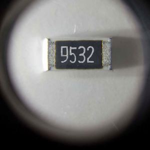 Manufacturer Direct RR2012 0805L9532FT 0805 2012 Resistors Chip Resistors SMD Resistors 95.3Kohm 1% 1/8W Thick Film Resistor - Product Image 1