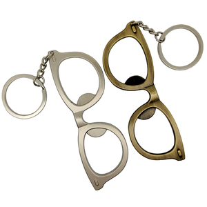 <span class=keywords><strong>Portachiavi</strong></span> in Metallo Personalizzato <span class=keywords><strong>a</strong></span> <span class=keywords><strong>Forma</strong></span> di Occhiali Apribottiglie in Metallo <span class=keywords><strong>Portachiavi</strong></span> Personalizzato Apribottiglie <span class=keywords><strong>Portachiavi</strong></span> in Metallo - Product Image 4
