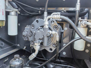 Pelles sur chenilles hydrauliques d'occasion Volvo ec210 de haute qualité 21ton ec 210d 210blc pelleteuses d'occasion - Product Image 4