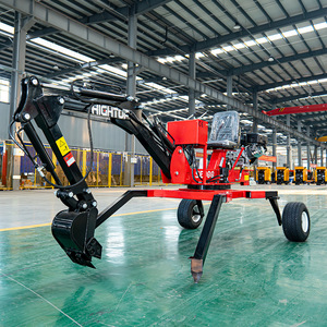 Mini-excavatrice tout-terrain rouge, rotation à 360 degrés, pour travaux en pente et en montagne. - Product Image 3