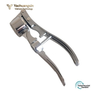 Stainless Steel Garlic Press Manual <b>Kitchen</b> Tool For Cooking Adults Modern Style All Seasons <b>Camping</b> Use - Product Image 2