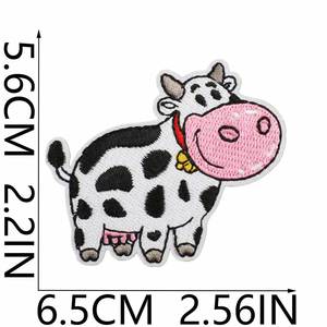 Parches Termoadhesivos Personalizados de Lona Ecológica, Chenilla, Tejidos por Computadora, Bordados con Hilo de Poliéster, Diseño de Vaca de Dibujos Animados y Perro Lindo con Sombrero - Product Image 2