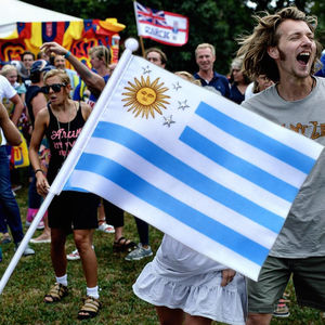 Drapeaux à main en polyester pour l'Uruguay et <span class=keywords><strong>six</strong></span> pays d'Amérique du Sud, vente en gros 2026, décoration pour la fête nationale - Product Image 5