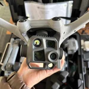 <span class=keywords><strong>Drone</strong></span> <span class=keywords><strong>DJI</strong></span> Matrice 4TD 4D 4T Série Édition Universelle pour la Cartographie Professionnelle de Haute Précision et les Inspections Détails des Surfaces - Product Image 5