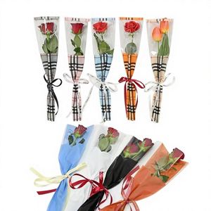 Sacs d'emballage floraux imperméables en OPP pour la Saint-Valentin, pour bouquet de fleurs individuelles, boîte complète, vente en gros - Product Image 1