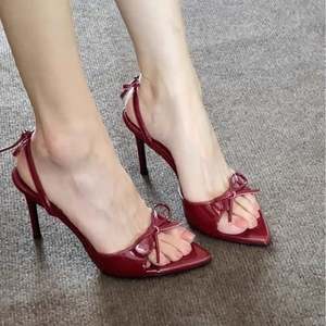 Sandalias elegantes con lazo a la moda, duraderas y sexys, con punta abierta, elegantes con punta en pico, tacón bajo de 8 centímetros. - Product Image 2