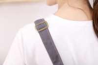 Tablier en toile de travail de cuisine avec logo personnalisé imperméable avec poches uniformes pour serveurs serveuse cafés ongles uniforme gril