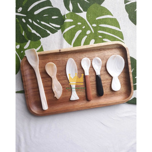 Cuillère à caviar en nacre naturelle moderne et écologique de 16x3,5 cm, idéale pour les mariages, les outils de cuisine pour la crème glacée, en provenance du Vietnam - Product Image 6