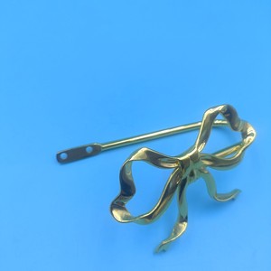 Metal Bow Wall Hanging <b>Curtain</b> <b>Hook</b> Golden Luster Zinc Alloy Simple Design Easy Installation - Product Image 4