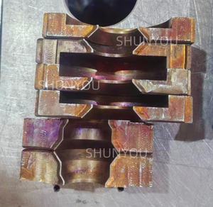 قوالب زجاجات البلاستيك للآلات الصناعية وتشكيل البلاستيك بالبثق - Product Image 4