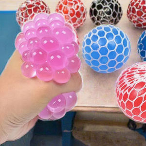 Juguete antiestrés para niños: Bola de malla de goma con purpurina, juguete sensorial para apretar, bola de uva blandita de malla para aliviar el estrés - Product Image 3