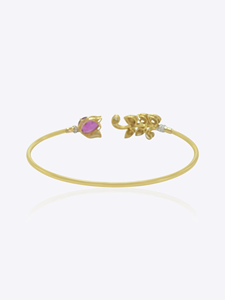 Brazalete Firdous Leaf, Inspirado en la Naturaleza, Elegante, Hecho a Mano, Oro de 9K, Diamantes Polki, Brazalete de Diseño, Moda Tradicional - Product Image 4
