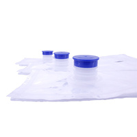 Sac en plastique transparent personnalisé de qualité alimentaire avec bouchon bleu pour le stockage et l'emballage commercial d'eau, de jus et d'huile comestible