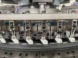 Máquina de Tejer Circular de Precios Accesibles, Máquina Computarizada de Fabricación de Tejidos Jacquard de Doble Cara - Product Image 5