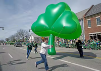 Ballon gonflable géant vert en forme de trèfle à quatre feuilles pour la décoration d'événements en plein air