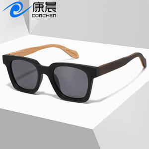 Gafas de Sol Polarizadas Conchen con Marco Cuadrado de Madera, Negras, UV400, Unisex, para Protección Solar, Viajes y Conducción - Product Image 1