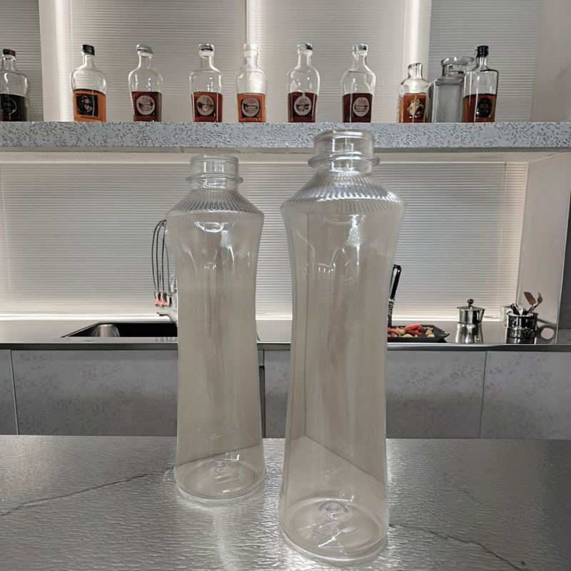 Custom logo transparent plastic container with