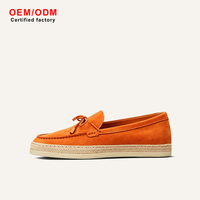Sepatu Loafer Espadrille Kasmir Wanita Modern dengan Aksen Perak, Pita, Sol Anyaman Jute, Warna Oranye Tua, Minimalis, Mewah, Gaya Pantai