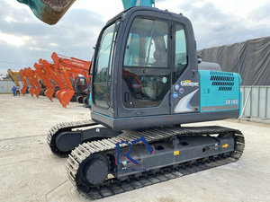 Excavatrice sur chenilles Kobelco SK140 d'occasion de haute qualité, 14 tonnes, modèle 2024, excellent état, composant moteur principal inclus 1 - Product Image 4
