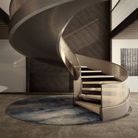 Duplex loft de haute qualité avec balcon intérieur et escalier en colimaçon